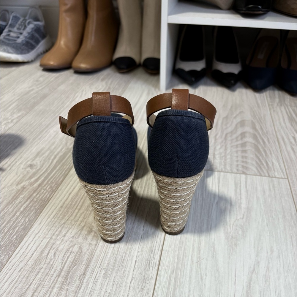 Michael Kors Espadrille Wedges with Rope Detail - Picture 3 of 5